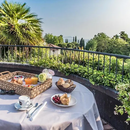 Admiral Erme Hotel