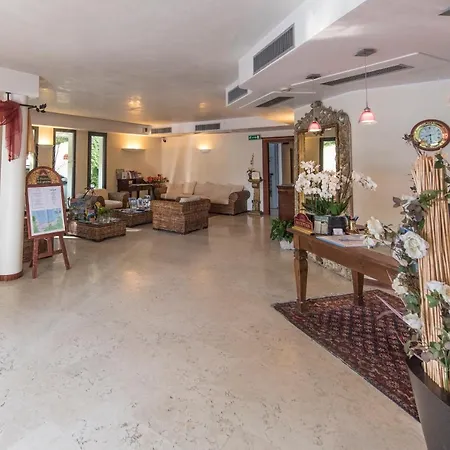 Admiral Erme Hotel 3*