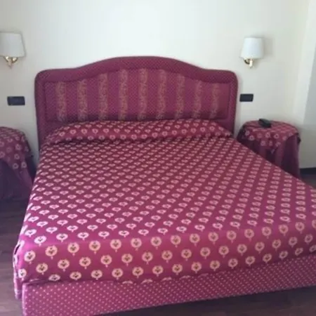 Admiral Erme Hotel