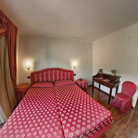 Admiral Erme Hotel